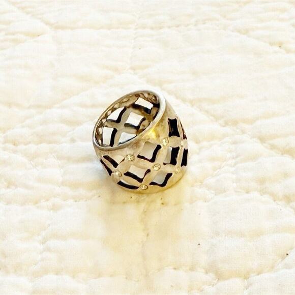 Premier Designs Ring Size 5 Antiqued Matte Silver Tone Crystal Accents Boho - Picture 6 of 10